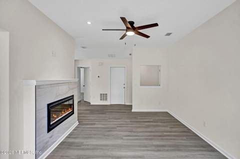 12348 Mastin Cove Road, Jacksonville FL - photo 7 of 36
