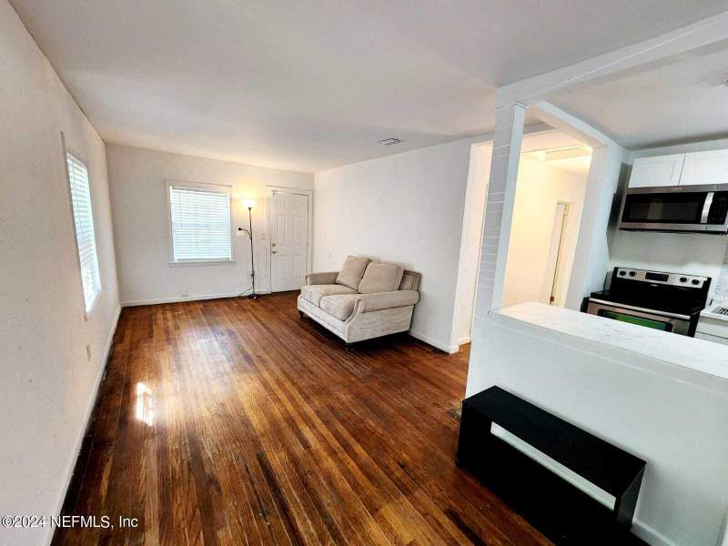 3 bedroom Single Family Residence at 1823 E 25th Street, Long Branch, Jacksonville — photo 4