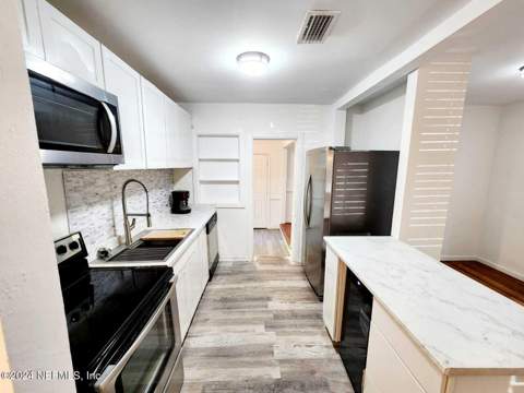 1823 E 25th Street, Jacksonville FL - photo 6 of 21
