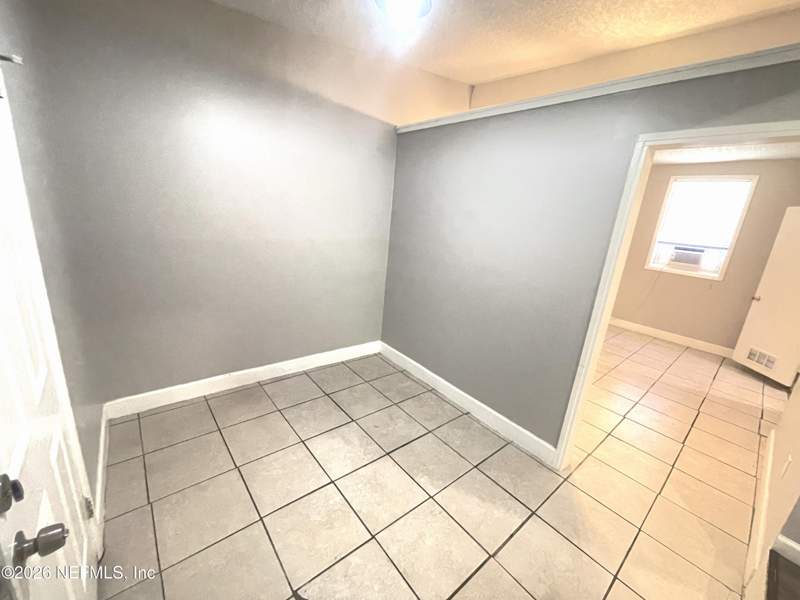 2 bedroom Single Family Residence at 10603 E Briarcliff Road, Highlands, Jacksonville — photo 4