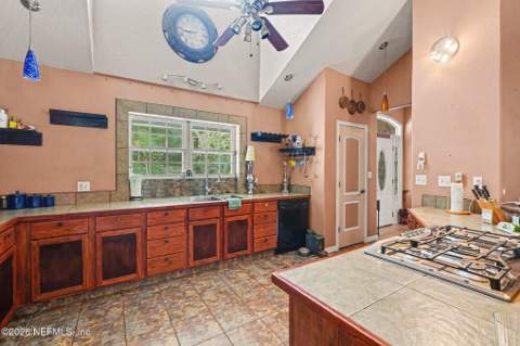 103 Iowa Avenue, Satsuma FL - photo 13 of 33