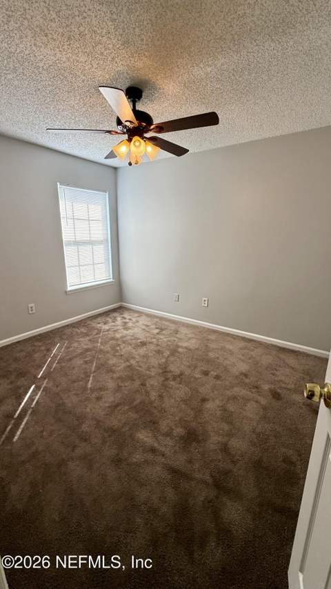 8366 Rocky Creek Drive, Jacksonville FL - photo 8 of 34