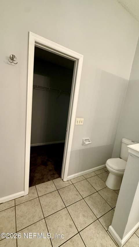 8366 Rocky Creek Drive, Jacksonville FL - photo 18 of 34