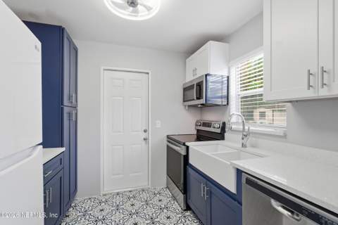 2140 Felch Avenue, Jacksonville FL - photo 8 of 26