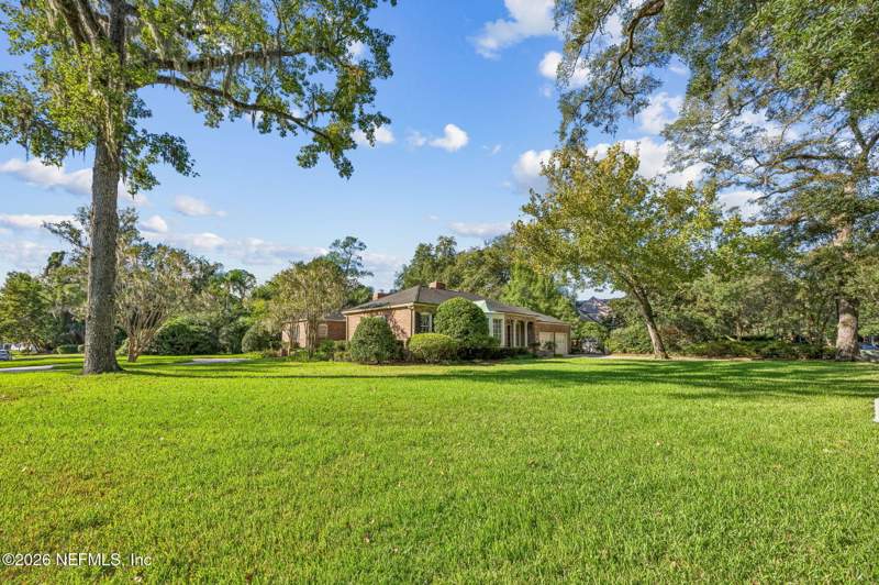 4 bedroom Single Family Residence at 2210 Laurel Road, San Marco, Jacksonville — photo 4
