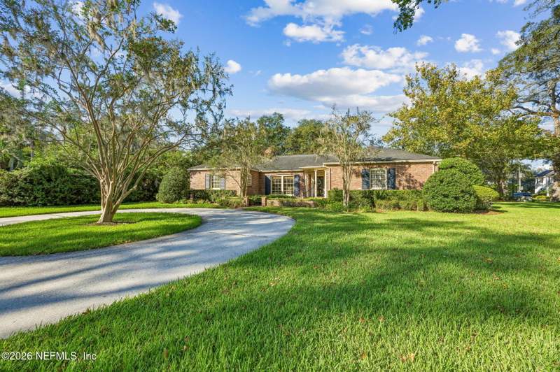4 bedroom Single Family Residence at 2210 Laurel Road, San Marco, Jacksonville — photo 3