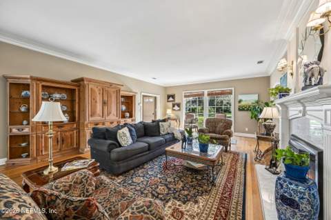 2210 Laurel Road, Jacksonville FL - photo 11 of 69