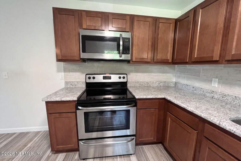 3 bedroom Single Family Residence at 8543 Oak Leaf Road, Harbor View, Jacksonville — photo 4