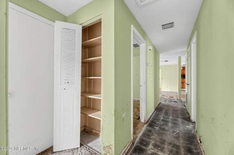 7521 Pinnacle Drive, Jacksonville FL - photo 20 of 29