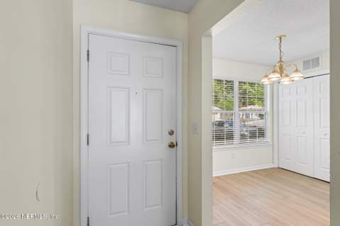 3773 Lauren Crest Court, Jacksonville FL - photo 8 of 42