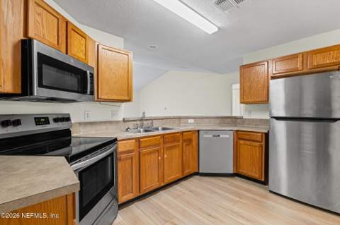 3773 Lauren Crest Court, Jacksonville FL - photo 10 of 42