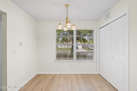 3773 Lauren Crest Court, Jacksonville FL - photo 13 of 42