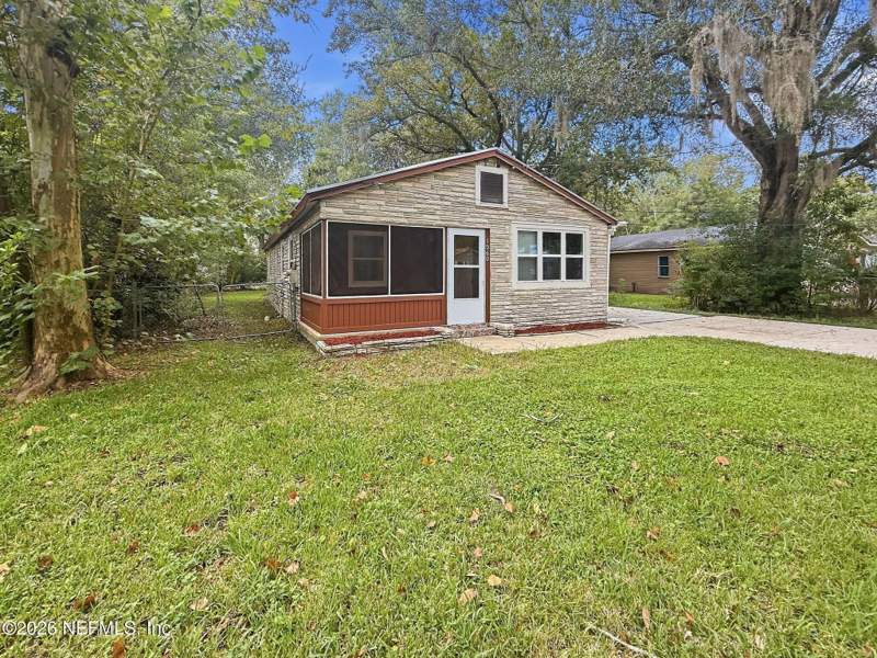 2 bedroom Single Family Residence at 1060 Woodstock Avenue, Paxon Field, Jacksonville — photo 4