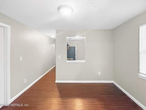 1060 Woodstock Avenue, Jacksonville FL - photo 16 of 56