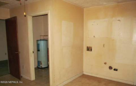 6765 Gaspar Circle, Jacksonville FL - photo 13 of 15