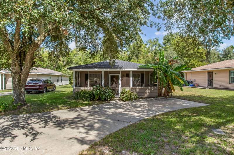 3 bedroom Single Family Residence at 1519 Brook Forest Drive, Golfbrook Terrace, Jacksonville — photo 2