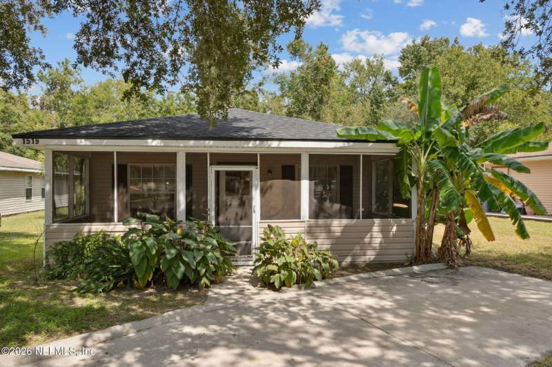 3 bedroom Single Family Residence at 1519 Brook Forest Drive, Golfbrook Terrace, Jacksonville — photo 3