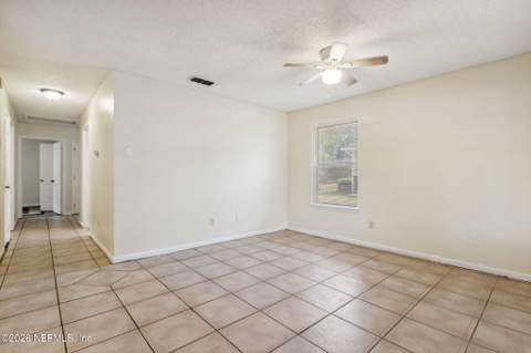 1519 Brook Forest Drive, Jacksonville FL - photo 9 of 35