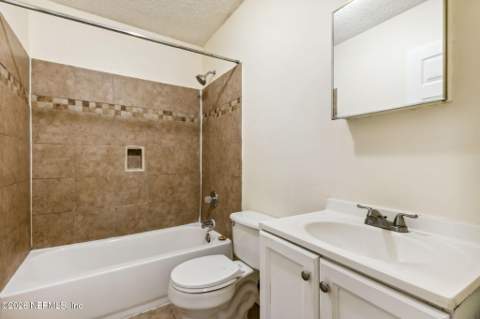 1519 Brook Forest Drive, Jacksonville FL - photo 24 of 35