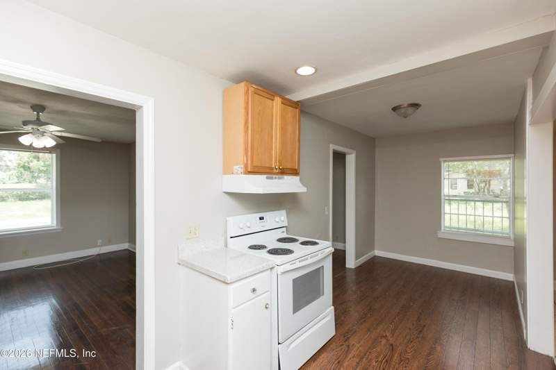 2 bedroom Single Family Residence at 1458 Royal Court Lane, Royal Terrace, Jacksonville — photo 2