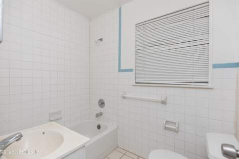 1458 Royal Court Lane, Jacksonville FL - photo 7 of 30
