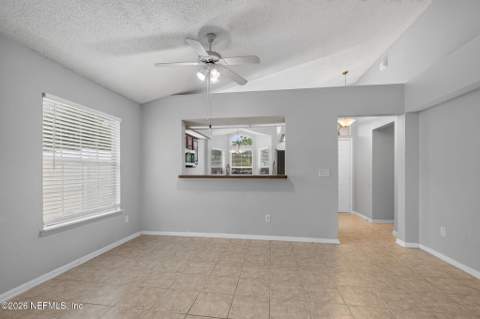 7481 Carriage Side Court, Jacksonville FL - photo 16 of 46