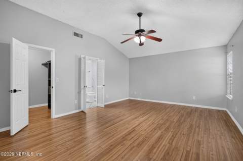 7481 Carriage Side Court, Jacksonville FL - photo 21 of 46