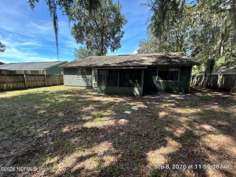 6449 Diamond Leaf Drive, Jacksonville FL - photo 8 of 8
