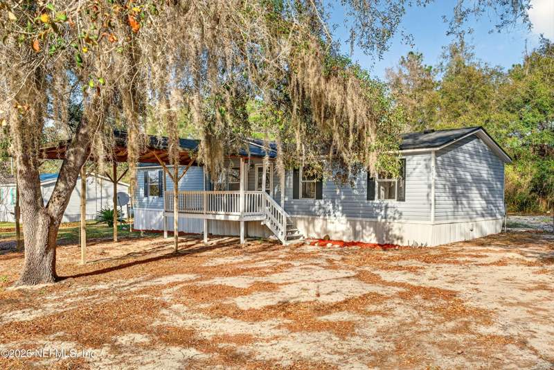 3 bedroom Manufactured Home at 7595 Oak Forest Road, Silver Sands Estates, Keystone Heights — photo 5