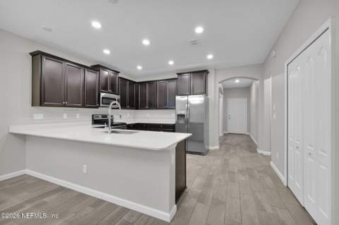 1289 Kendall Drive, Jacksonville FL - photo 13 of 56