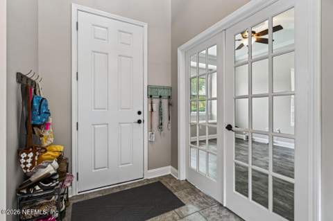 14456 Amelia Cove Drive, Jacksonville FL - photo 12 of 94