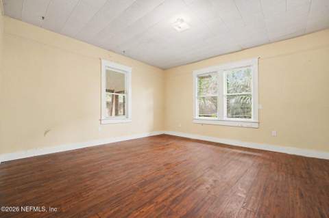 930 Cedar Street, Jacksonville FL - photo 9 of 32