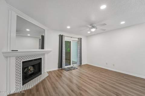 85 Debarry Avenue #1073, Orange Park FL - photo 10 of 44