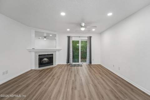 85 Debarry Avenue #1073, Orange Park FL - photo 12 of 44