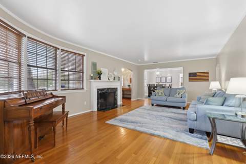 3025 Hendricks Avenue, Jacksonville FL - photo 9 of 46