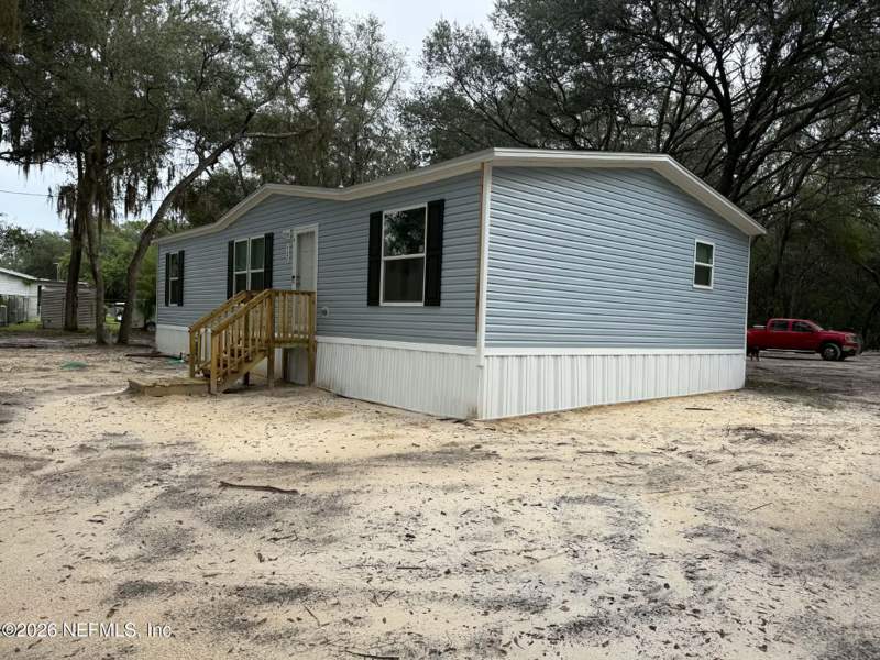 3 bedroom Manufactured Home at 720 S County Road 21, Hawthorne, Hawthorne — photo 3