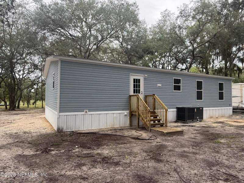 3 bedroom Manufactured Home at 720 S County Road 21, Hawthorne, Hawthorne — photo 4