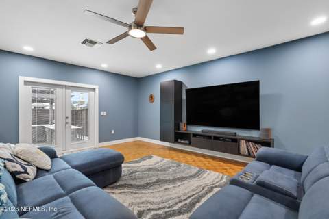 3025 Hendricks Avenue, Jacksonville FL - photo 20 of 46