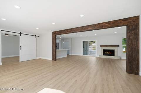 1331 Grandview Drive, Jacksonville FL - photo 9 of 45