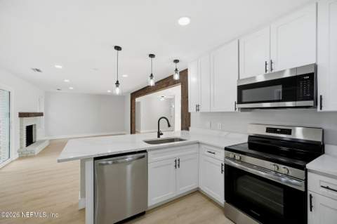 1331 Grandview Drive, Jacksonville FL - photo 23 of 45