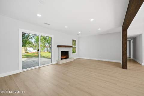 1331 Grandview Drive, Jacksonville FL - photo 15 of 45