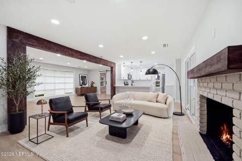 1331 Grandview Drive, Jacksonville FL - photo 17 of 45