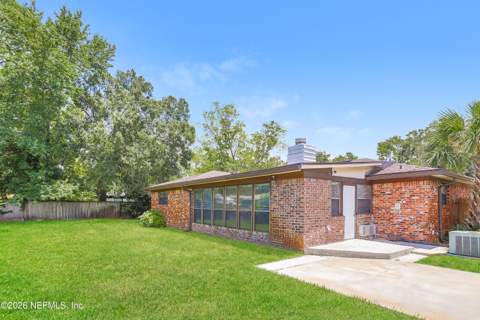 5105 Brighton Drive, Jacksonville FL - photo 14 of 15