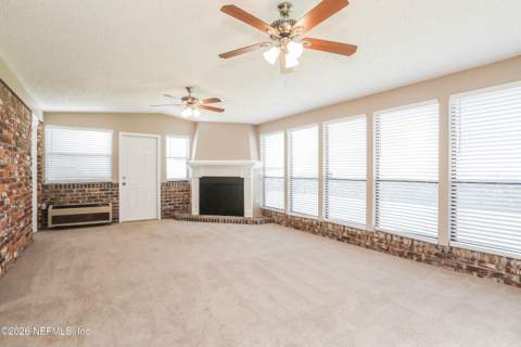 5105 Brighton Drive, Jacksonville FL - photo 6 of 15