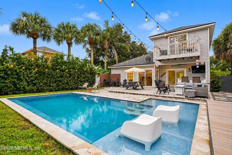 4 bedroom Single Family Residence at 2450 Pullian, Williams Coastal, Jacksonville Beach — photo 3