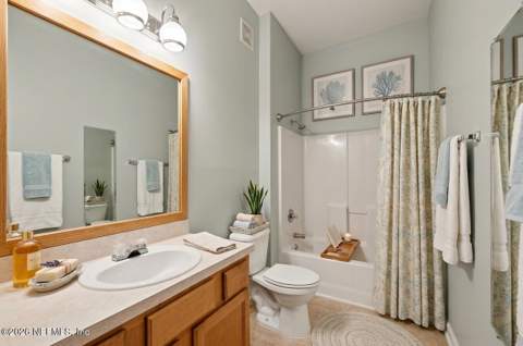 6087 Maggies Circle #103, Jacksonville FL - photo 12 of 24