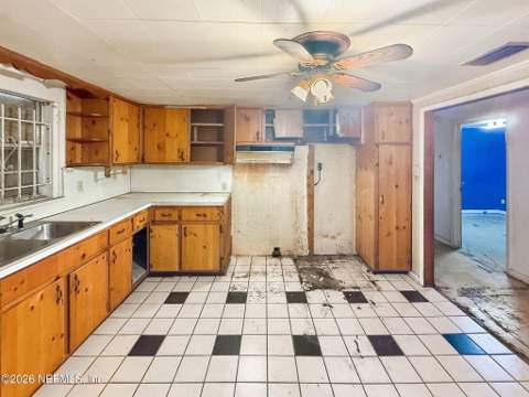 2921 Tinsley Road, Jacksonville FL - photo 6 of 46