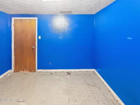 2921 Tinsley Road, Jacksonville FL - photo 17 of 46
