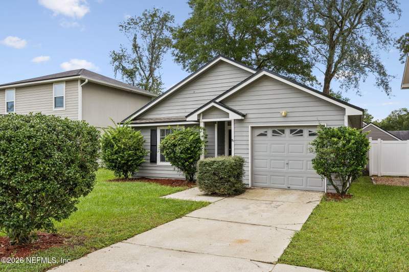 3 bedroom Single Family Residence at 3653 Caroline Vale Boulevard, Caroline Forest, Jacksonville — photo 3
