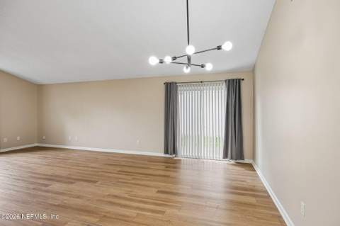 3653 Caroline Vale Boulevard, Jacksonville FL - photo 12 of 29